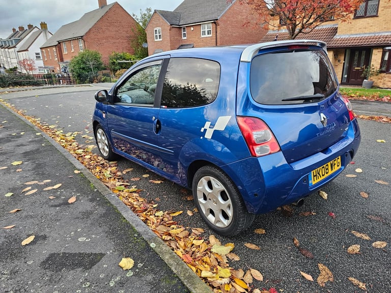 Renault Twingo GT 1.2 Turbo, 99hp, MOT until April, Full service history, cambelt waterpump done