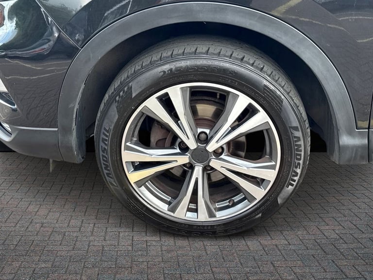2018 Nissan Qashqai Nissan Qashqai 1.5 N-Connecta 5drs Hatchback Diesel Manual
