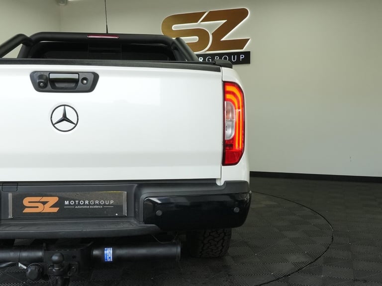  Mercedes-Benz X-Class 2.3 CDI Power Auto 4MATIC Euro 6 4dr Diesel Automatic