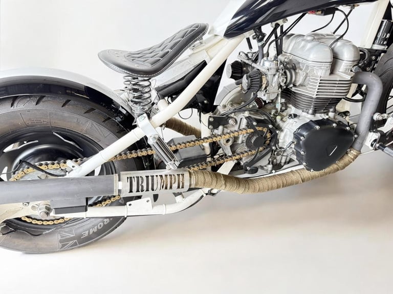 2002 Triumph Bobber Custom Built, Bonneville America Bobber