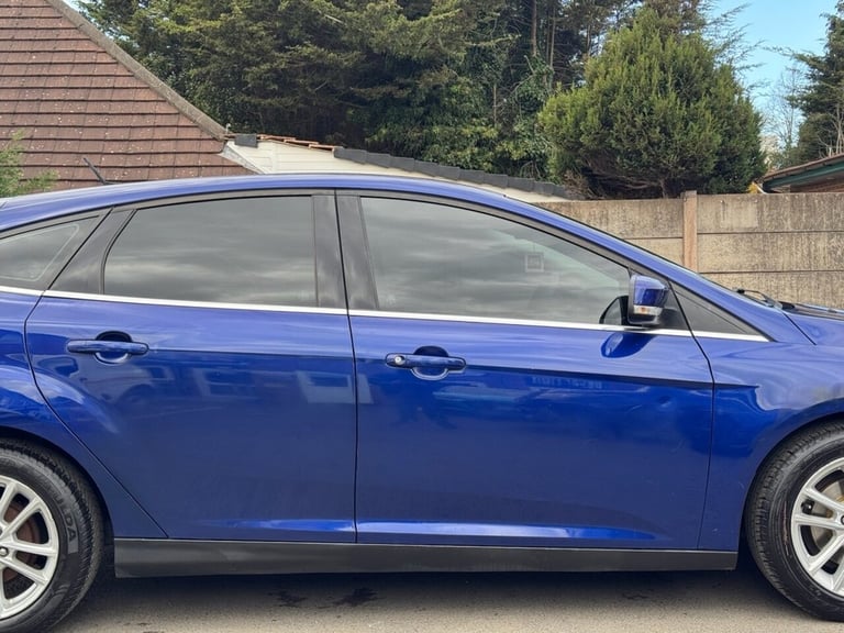 2016 Ford Focus 1.0 EcoBoost 125 Zetec 5dr Auto HATCHBACK PETROL Automatic