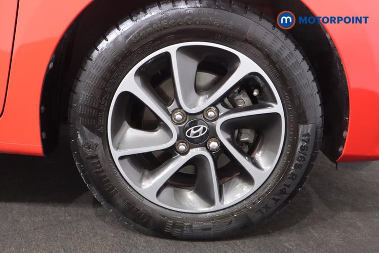 2018 Hyundai i10 1.2 Premium 5dr Auto Hatchback Petrol Automatic