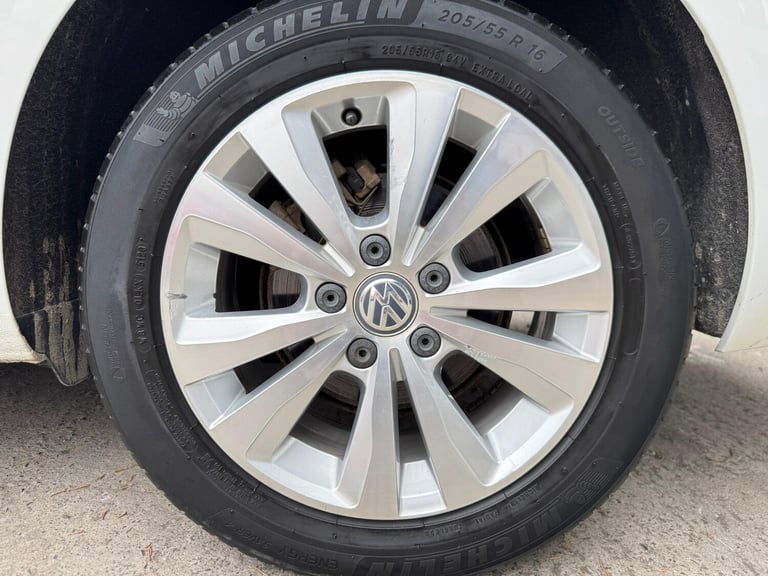 2014 Volkswagen Golf 1.2 TSi BLUEMOTION  Estate Petrol Automatic