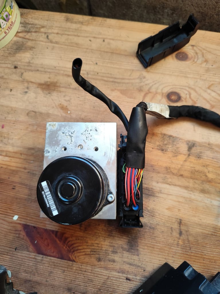 Mercedes clc 2008 ABS pump