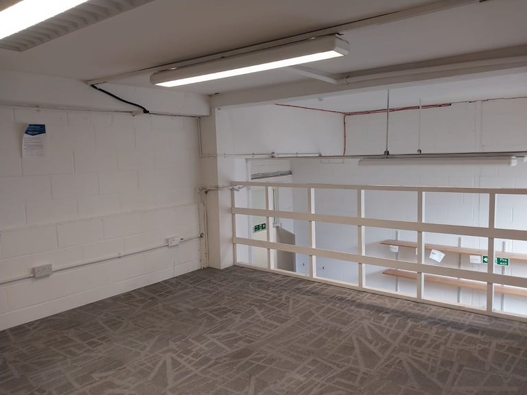 Work Space, Office, Artist Studio, Creative, Finsbury Park. ONE MONTH FREE RENT -  No VAT on rent