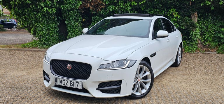 2016 Jaguar XF R-Sport 2.0D 180 Automatic 
