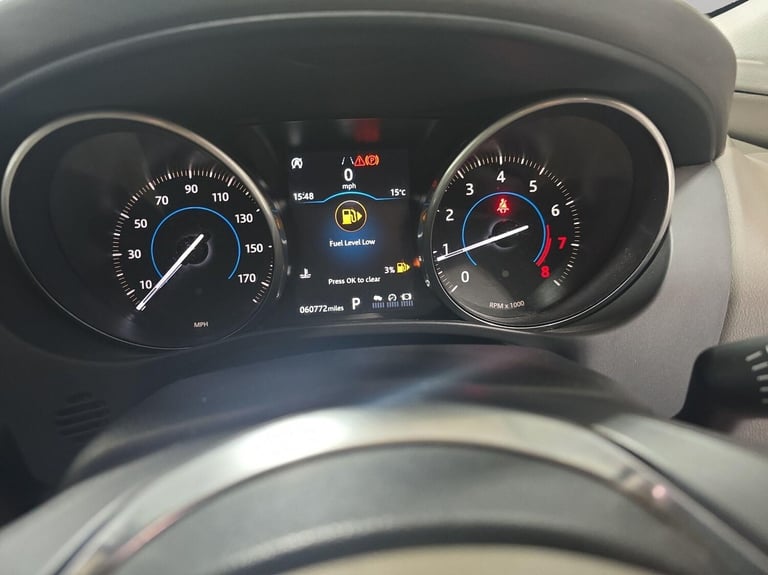 2017 Jaguar XE 2.0i Portfolio Auto Euro 6 (s/s) 4dr SALOON Petrol Automatic