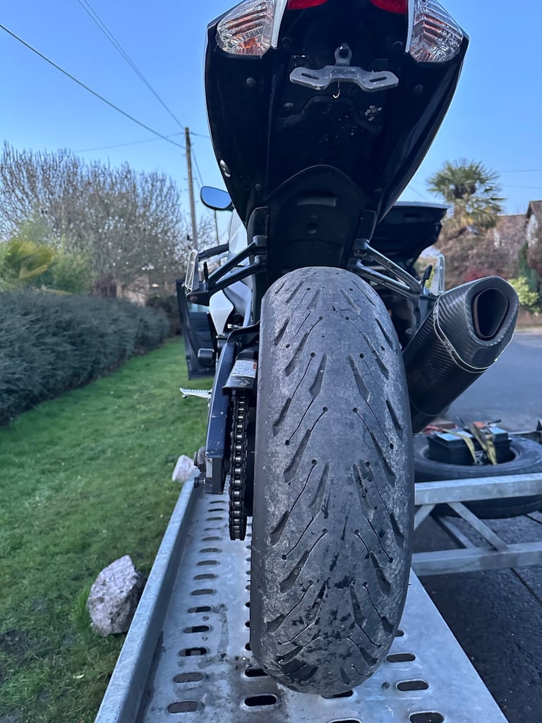 2014 Suzuki GSX-R GSX-R750 L1  Petrol Manual