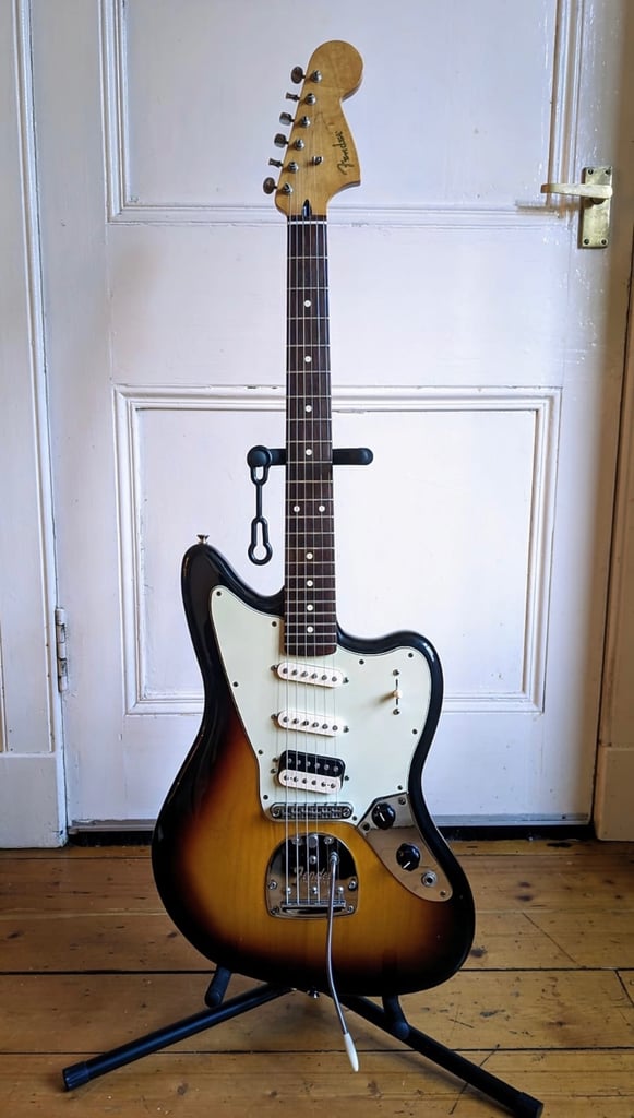 Fender Jaguarillo (2013) - 3 Color Sunburst