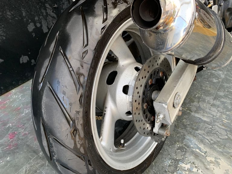 YAMHA FZS 600 FAZER PROJECT BIKE