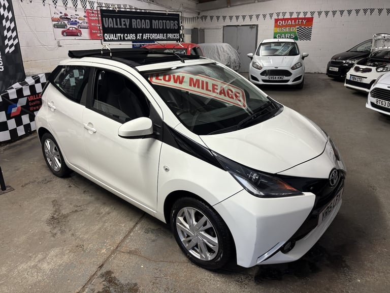 TOYOTA AYGO 1.0 VVT-i x-pression 2015