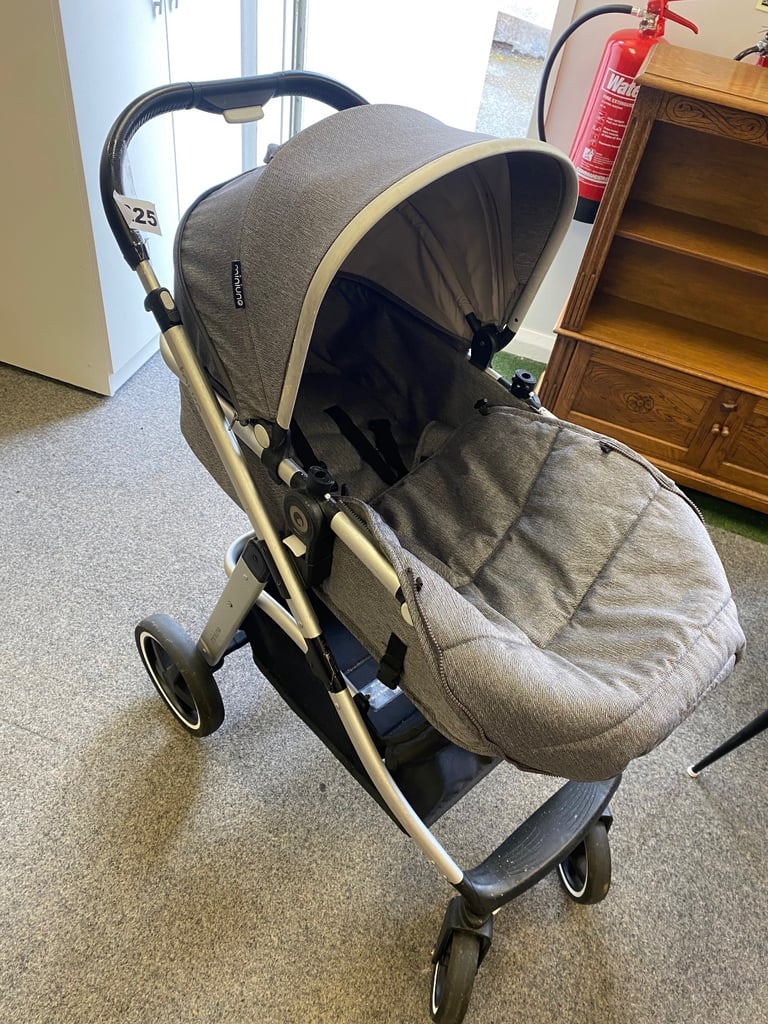 Pram.  Variety of items available, please check our other ads. 