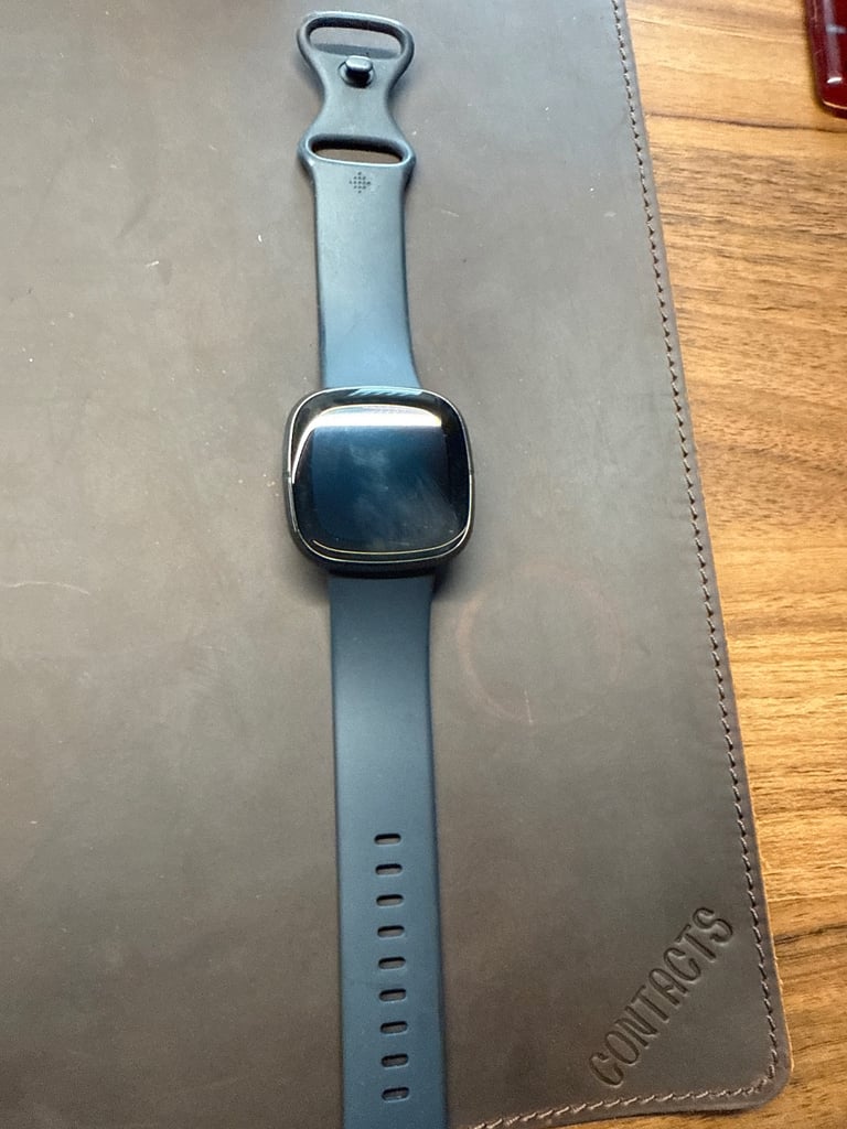 Black Fitbit Sense ( no charger)