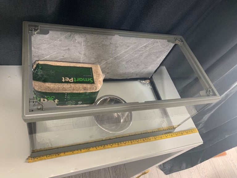 Glass Cage For Rodents 