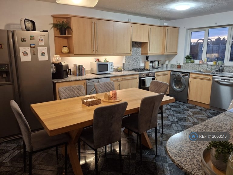 4 bedroom house in St. Austell Way, Swindon, SN2 (4 bed) (#2663513)
