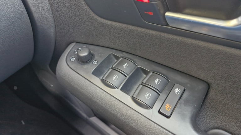 2012 SEAT Exeo 2.0 TDI CR SE Tech 4dr Multitronic [143] SALOON Diesel Automatic