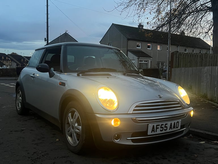 Mini, HATCHBACK, Hatchback, 2005, Semi-Auto, 1598 (cc), 3 doors