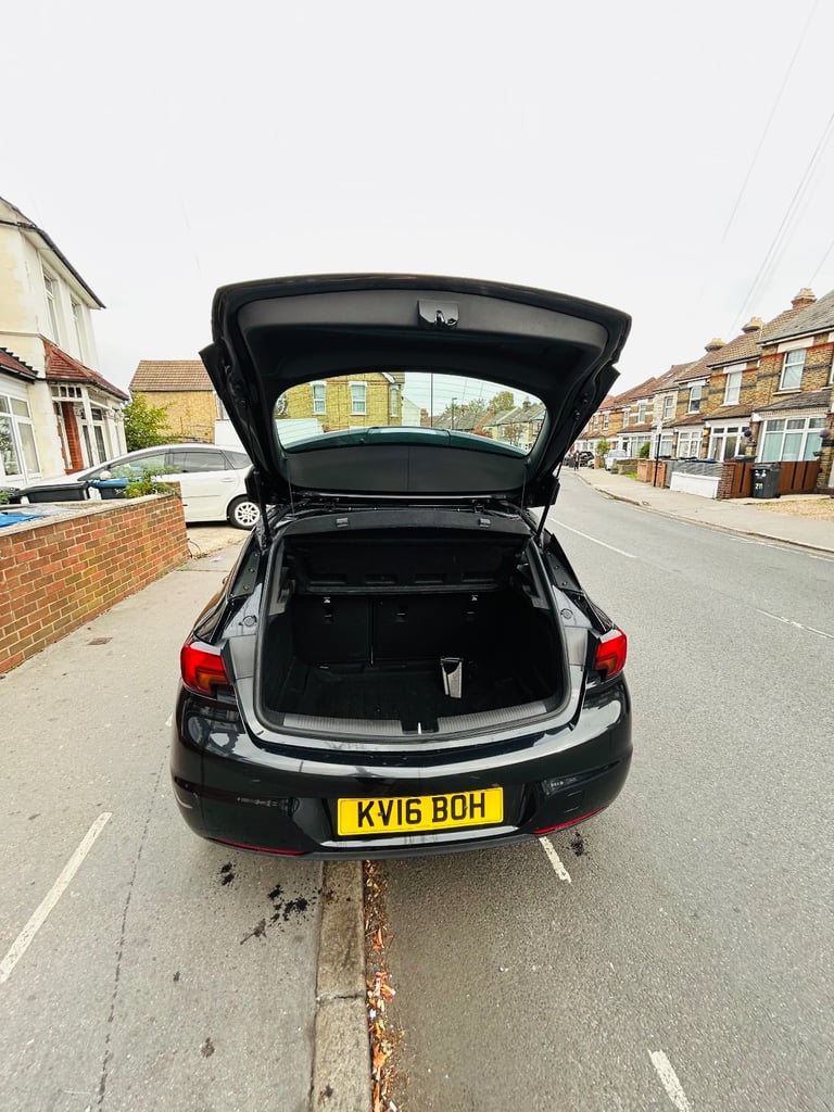 Vauxhall, ASTRA, Hatchback, 2016, Manual, 999 (cc), 5 doors