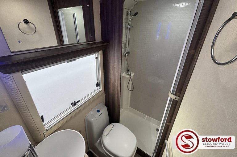 2019, Auto-Sleepers Broadway FB, Pre-Owned Motorhome