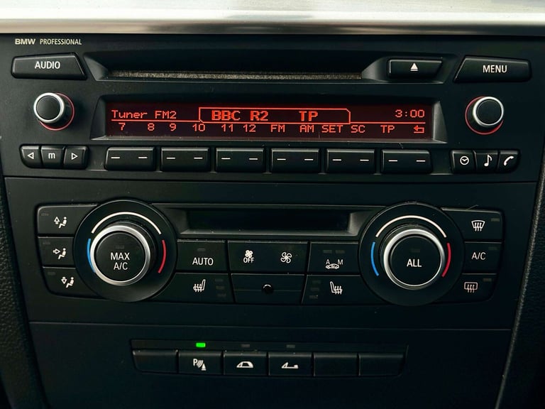 2012 BMW 1 Series 2.0 120i Sport+ Edition Auto 2dr Convertible Petrol Automatic