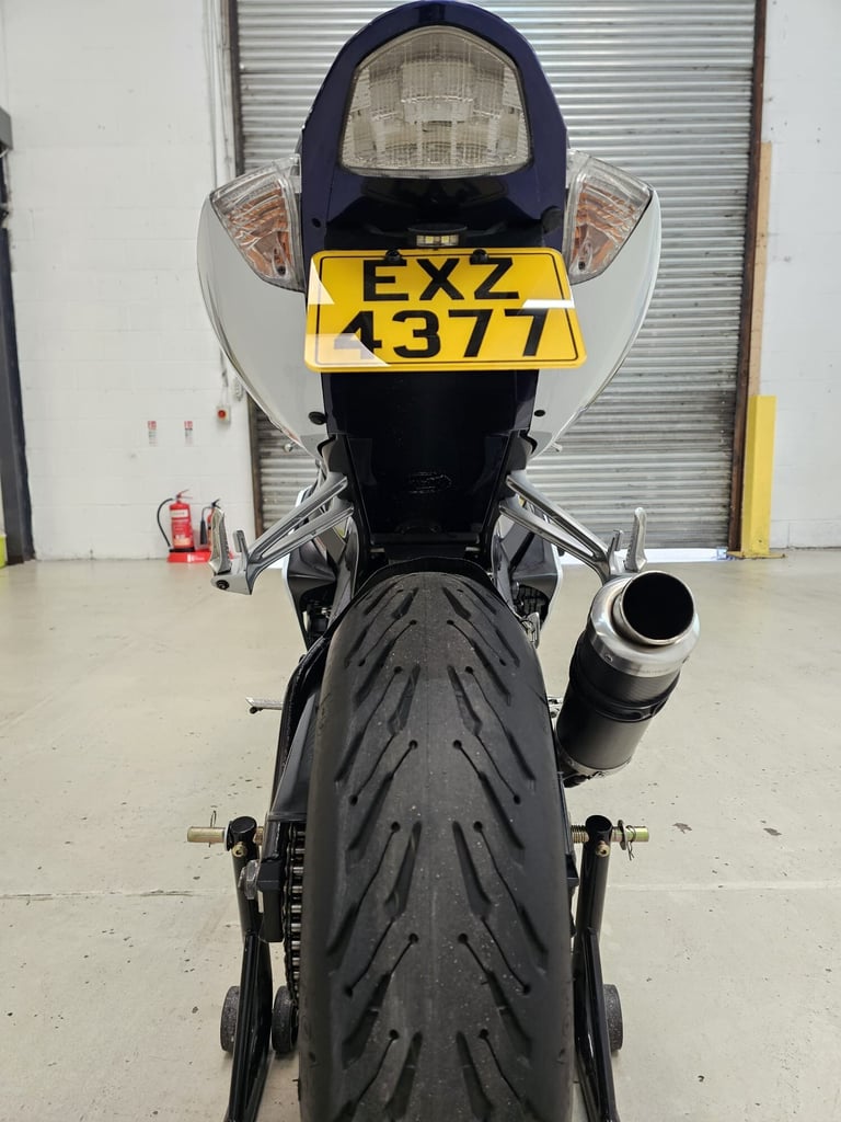 2005 Suzuki GSX-R GSX-R1000 K1  Petrol Manual