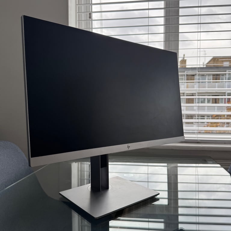 HP EliteDisplay E233 23” Monitor – Excellent Condition