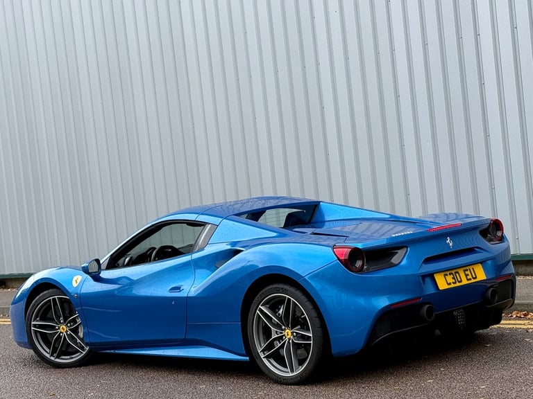 LEFT HAND DRIVE FERRARI 488 SPIDER 3.9T V8 F1 DCT | UK REG | CARBON | LHD