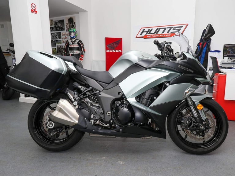 2018, '18 Kawasaki Z1000SX ABS, KTRC. ONLY 7,327 MILES. Lovely Bike. £6,995