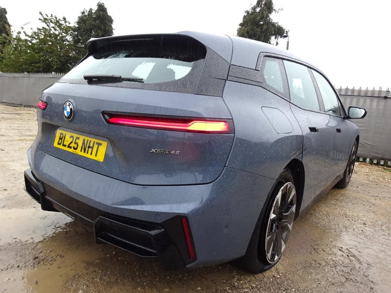 2025 25 REG BMW IX XDRIVE45 M SPORT ELECTRIC AUTO DAMAGED REPAIRABLE SALVAGE