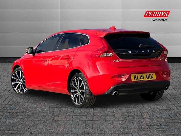 2019 Volvo V40 D3 [4 Cyl 152] Inscription Edition 5dr Geartronic Hatchback DIESEL Automatic