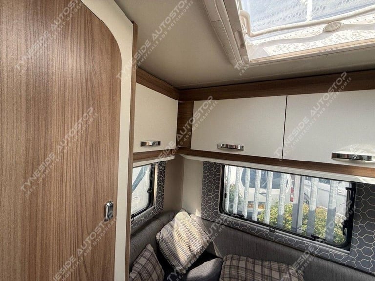 2017 17 FIAT DUCATO SWIFT ESCAPE 685 6 BERTH MOTORHOME DIESEL