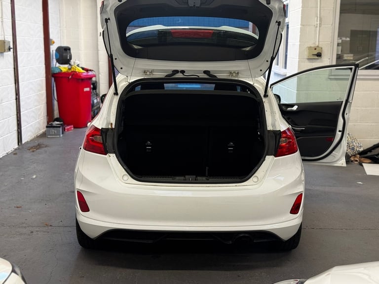 2018 Ford Fiesta 1.0L ST-Line T Hatchback 5dr Petrol Manual Euro 6 (138 bhp) Hatchback Petrol Manual