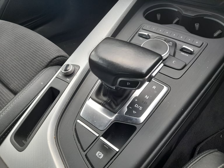 Audi, A4, Saloon, ultra tdi 2017, Semi-Auto, 1968 (cc), ulez  cheap car 
