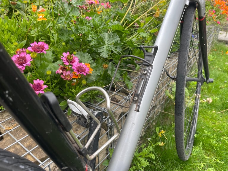 Men’s Boardman Road Bike