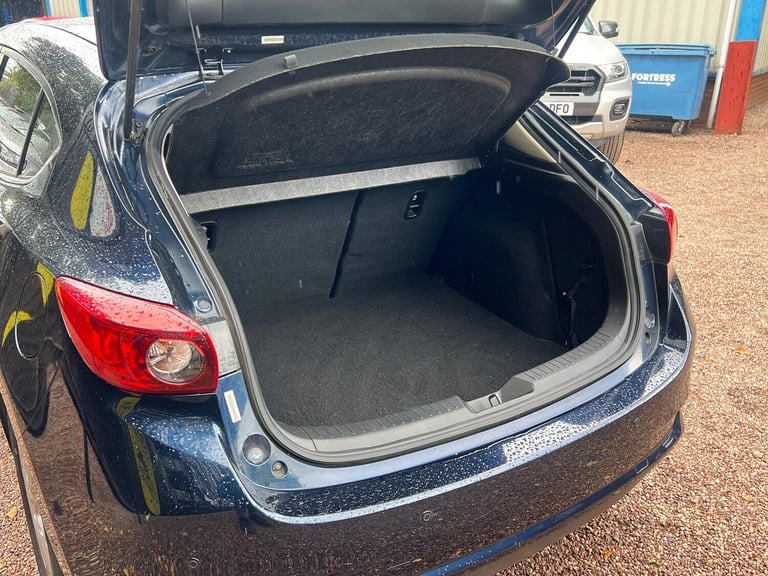 MAZDA MAZDA3 2.0 SKYACTIV-G SE-L Nav 2017
