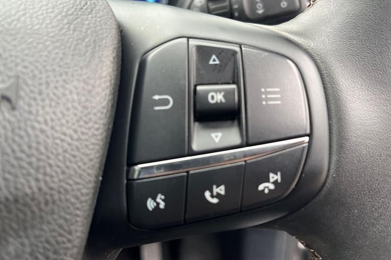 2024 Ford Kuga 2.5 Duratec 14.4kWh Vignale SUV 5dr Petrol Plug-in Hybrid CVT Euro 6 (s/s) SUV Hyb...