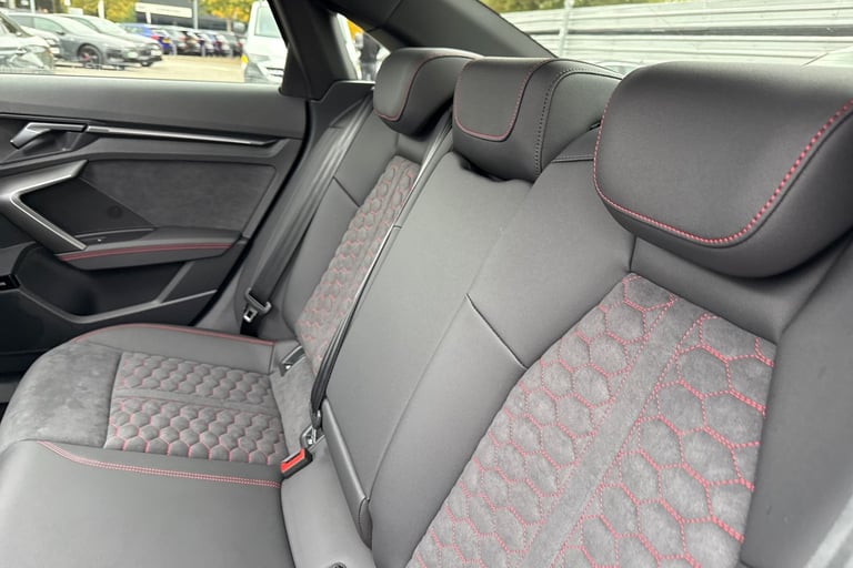 2025 Audi RS3 2.5 TFSI Carbon Vorsprung S Tronic quattro Euro 6 (s/s) 4dr Saloon Automatic