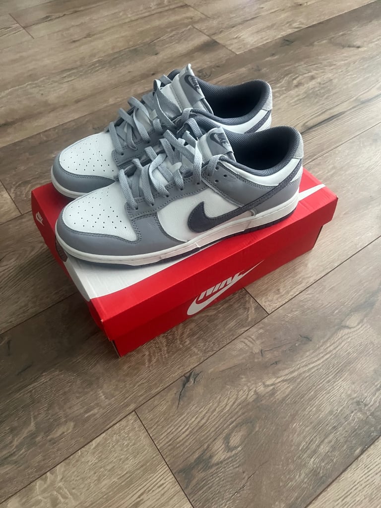 image for Nike Dunk Low Men’s Trainers UK 10