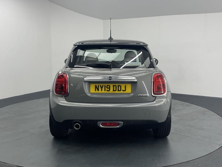 2019 MINI Hatch 1.5 Cooper Exclusive Hatchback 3dr Petrol Manual Euro 6 (s/s) (136 ps) Hatchback ...