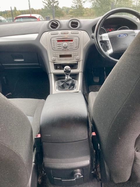 2010 Ford Mondeo 2.0 TDCi Zetec 5dr HATCHBACK DIESEL Manual