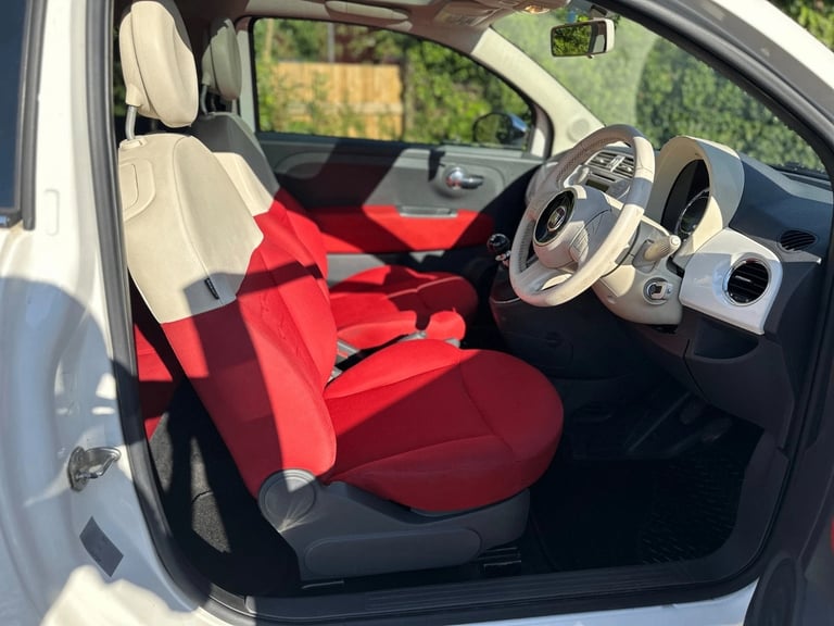 * 66,000 * 2010 FIAT 500 1.2 LOUNGE PETROL 3 DOOR HATCHBACK * £35 A YEAR ROAD TAX *