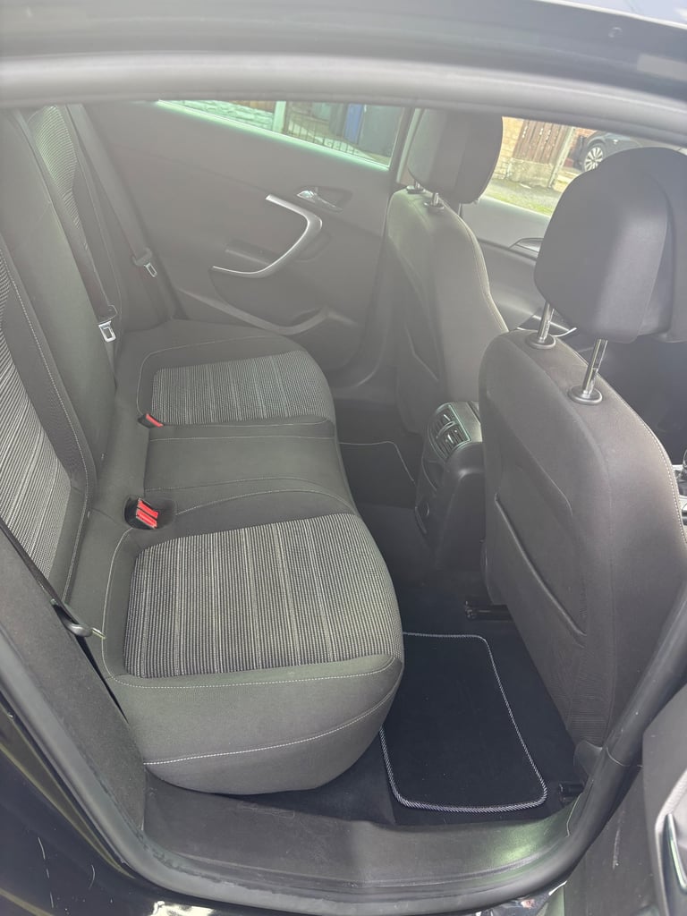 Vauxhall, INSIGNIA, Hatchback, 2015, Manual, 1956 (cc), 5 doors