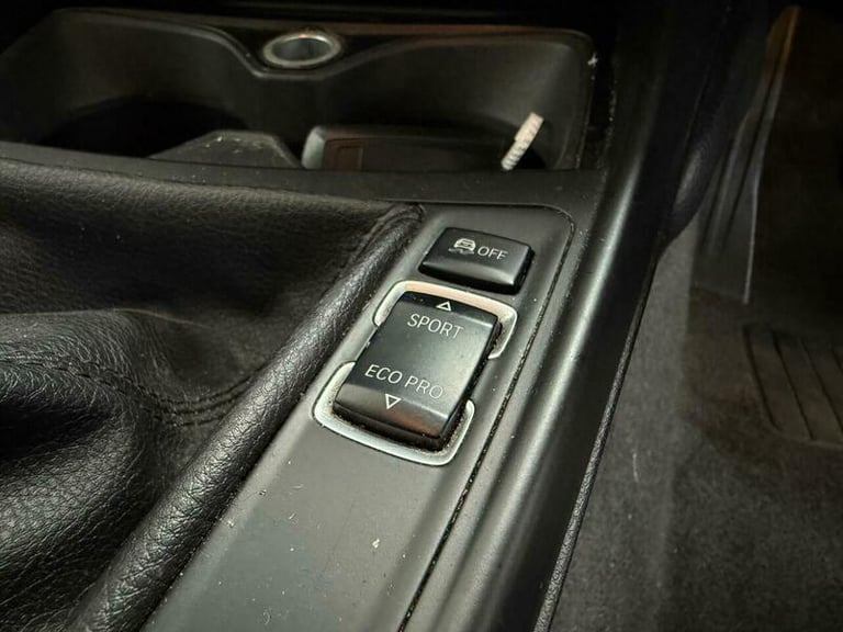 2012 BMW 1 Series 116i Sport 5dr HATCHBACK PETROL Manual