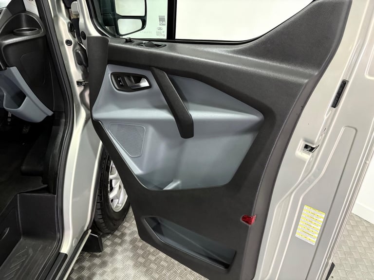 2015 Wellhouse Transit Custom DIESEL Manual