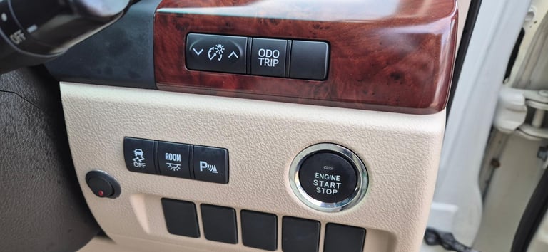 2008 Toyota Alphard,NEW SHAPE  66,749 Miles, 2.4 Litre, Petrol, Automatic