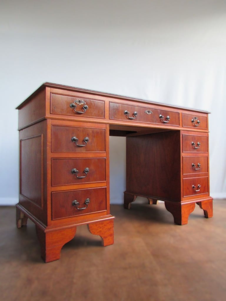 Antique Style Reproduction Captains Desk With Green Leather Top.