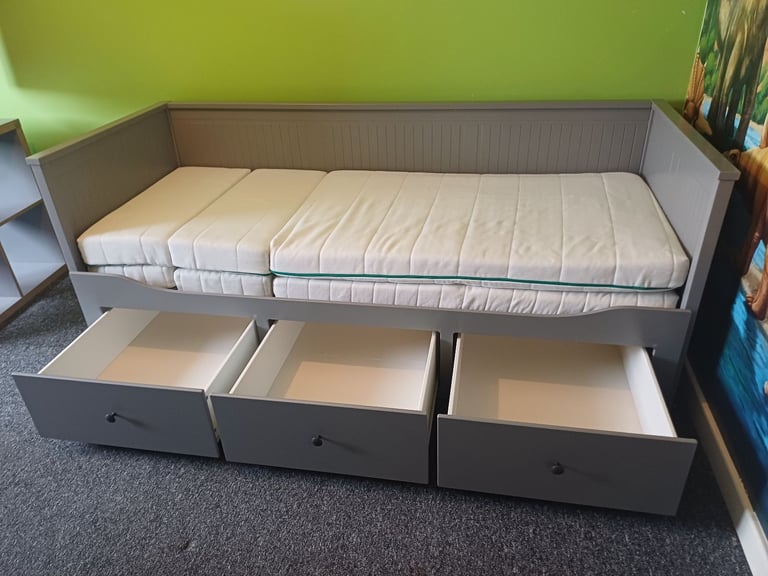 IKEA HEMNES DAY BED IN GREY