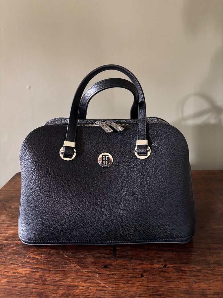 image for Tommy Hilfiger Leather Grab bag
