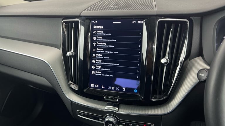 2023 Volvo XC60 2.0 T6 [350] RC PHEV Plus Dark 5dr AWD Geartronic ESTATE PETROL/ELECTRIC Automatic
