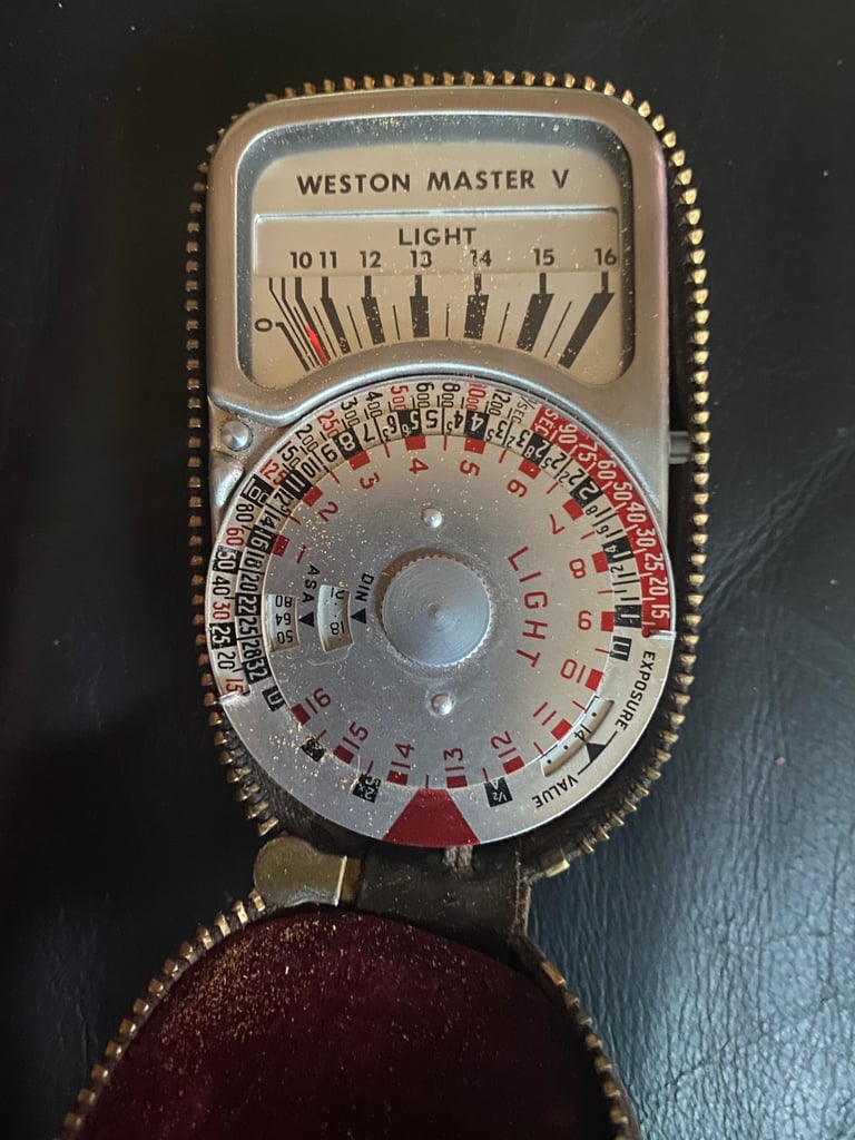 Weston Master V vintage handheld analogue light meter